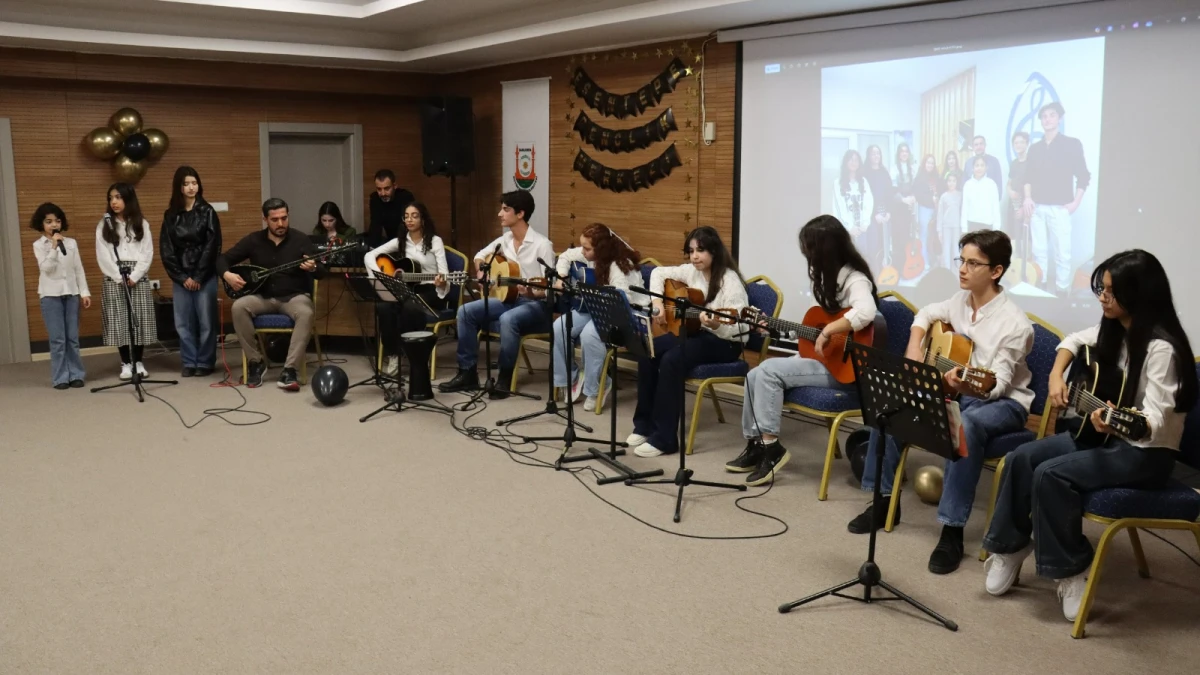 Esentepe gençlik merkezinde ara tatil konseri