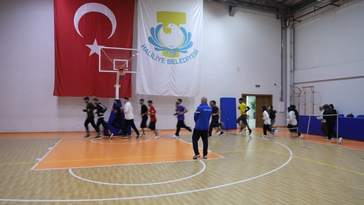 Haliliye'de gençlerin kariyer hedefine tam destek