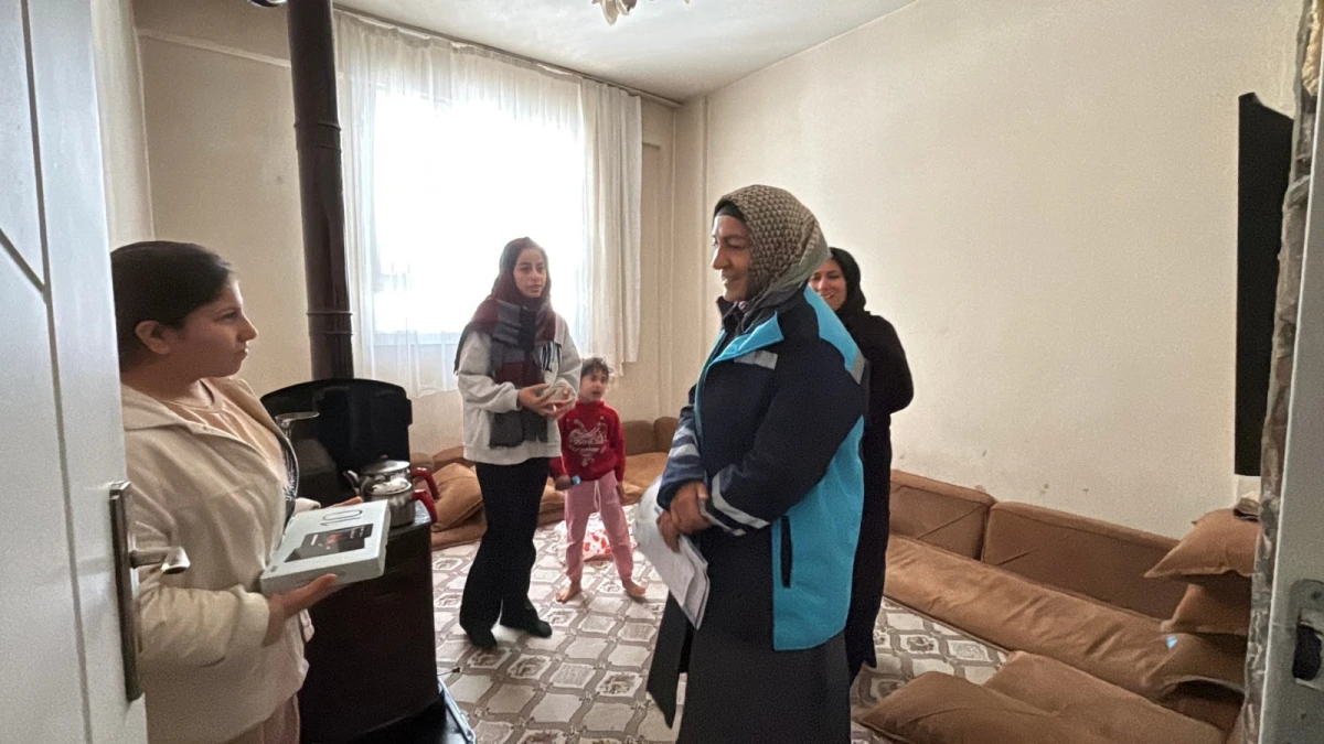 Eyyübiye’de yetim evleri şen oldu