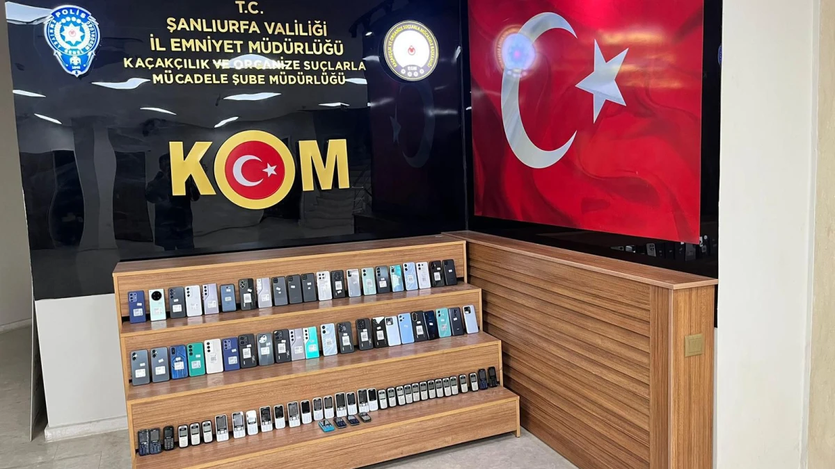 Urfa'da dev kaçak telefon operasyonu