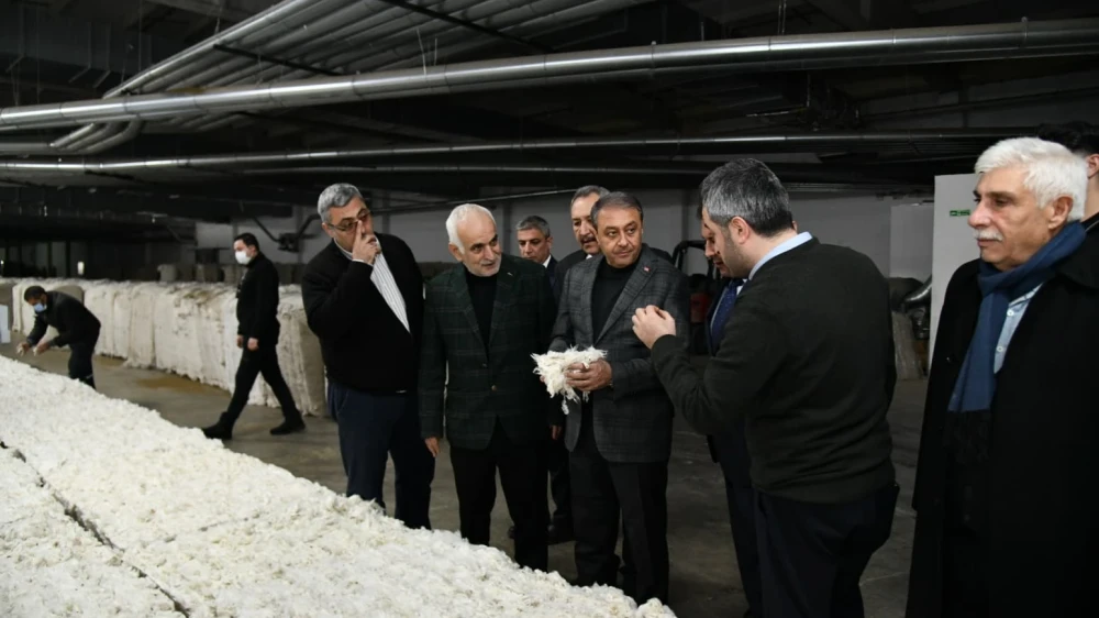 Vali Şıldak organize sanayi bölgesinde