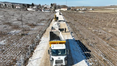 Karaköprü’de grup yolu sıcak asfaltla buluşuyor