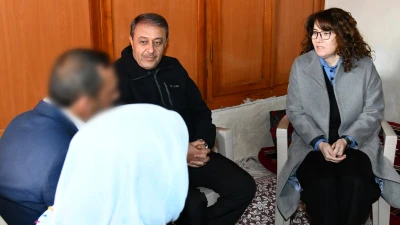 Vali Şıldak umuda kapı açanları evlerinde ziyaret etti