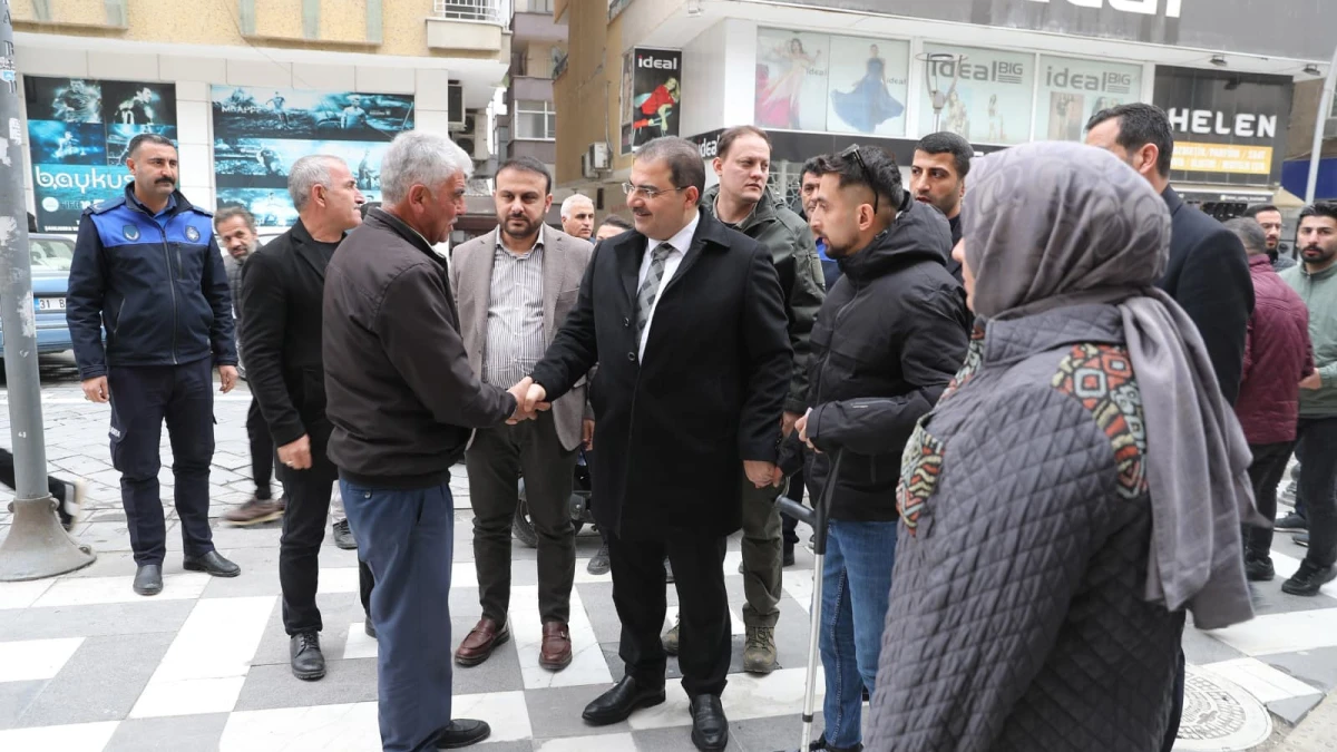 Başkan Canpolat halkla iç içe