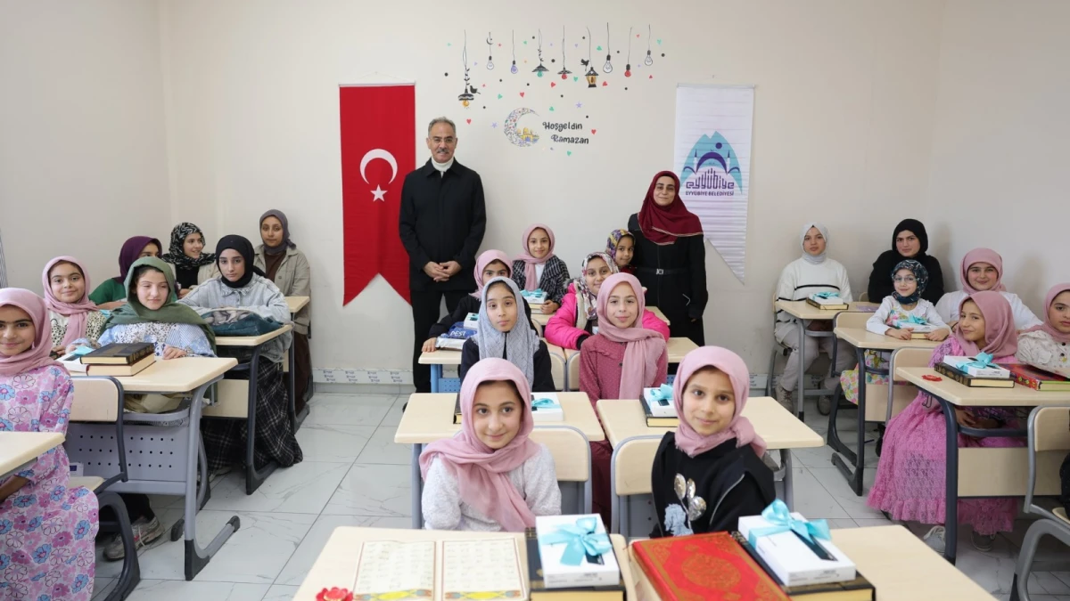 Eyyübiye’de Kur’an okumaya başlayan çocuklar büyük sevinç yaşadı