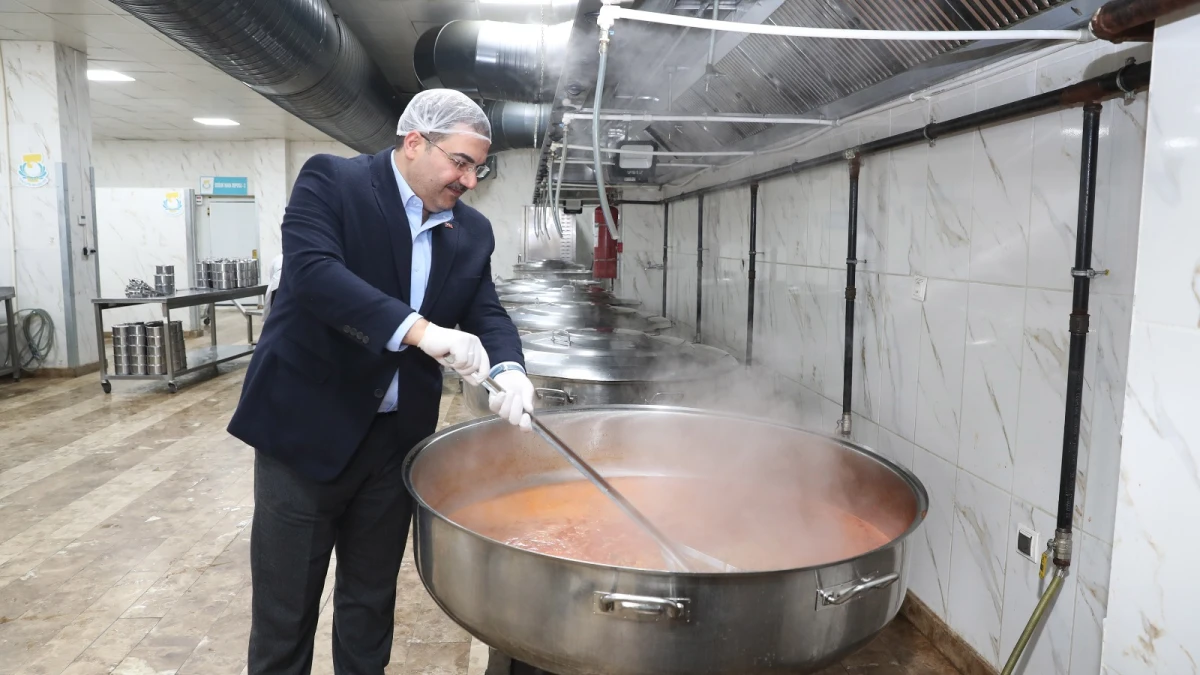 Başkan Canpolat: 365 gün halkımızın hizmetindeyiz