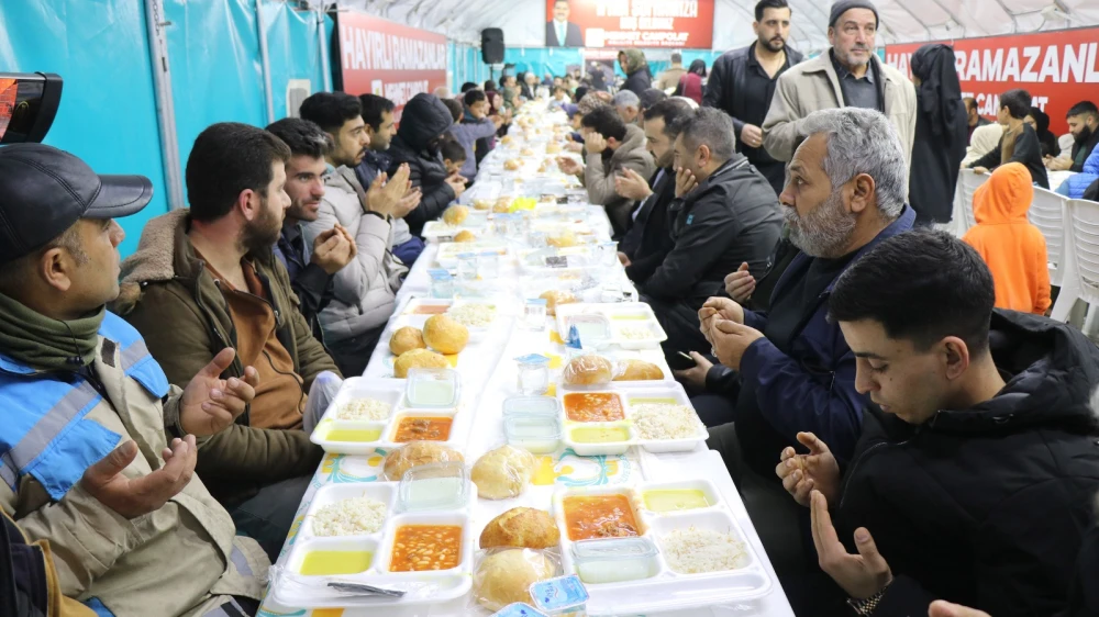 Haliliye’de ‘Ramazan’ dolu dolu yaşanıyor