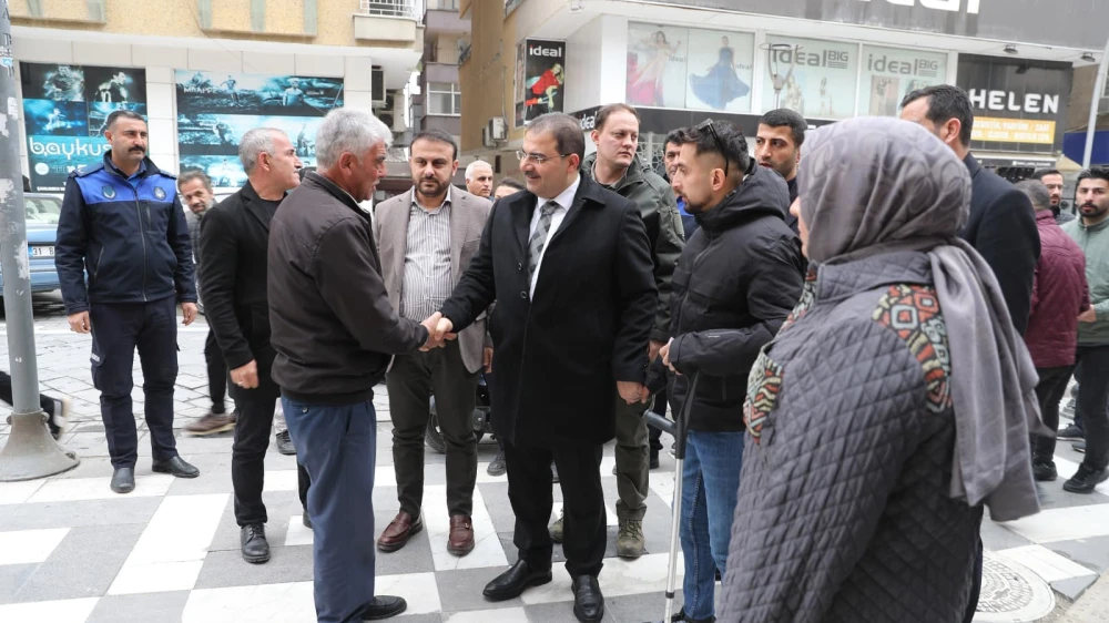 Başkan Canpolat halkla iç içe