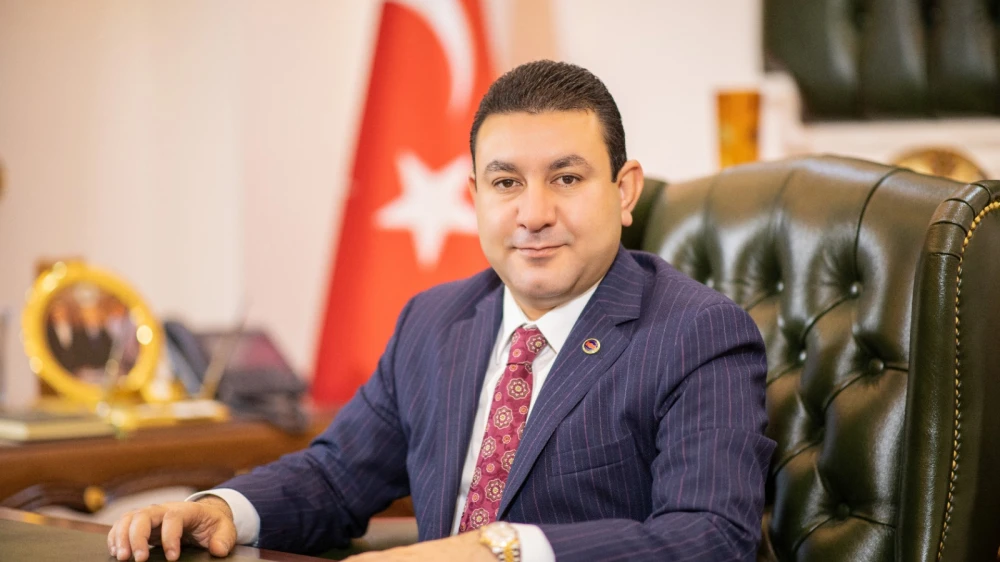Başkan Özyavuz: Berat Kandili mübarek Ramazan'ı şerifin habercisidir