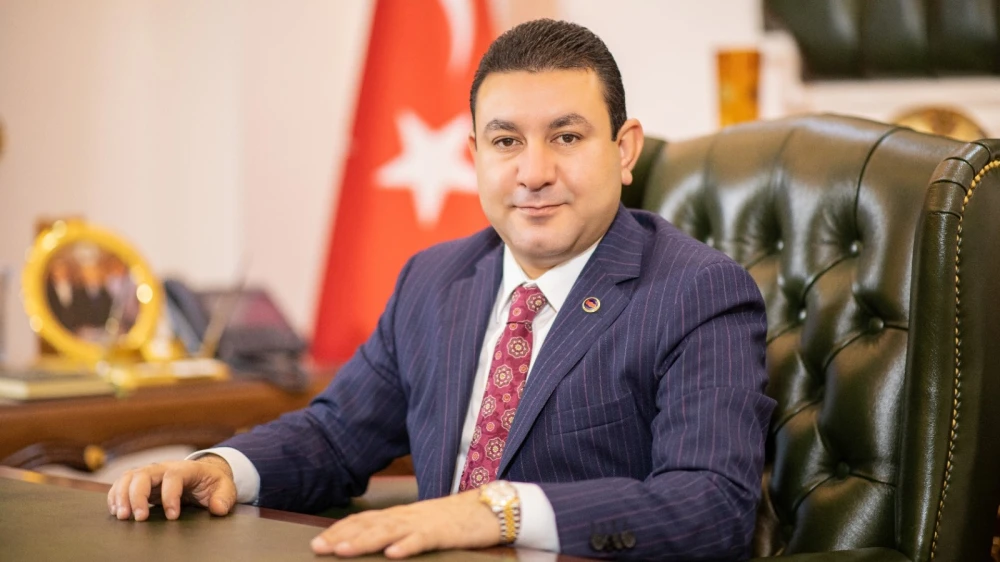 Başkan Özyavuz: Berat Kandili mübarek Ramazan'ı şerifin habercisidir