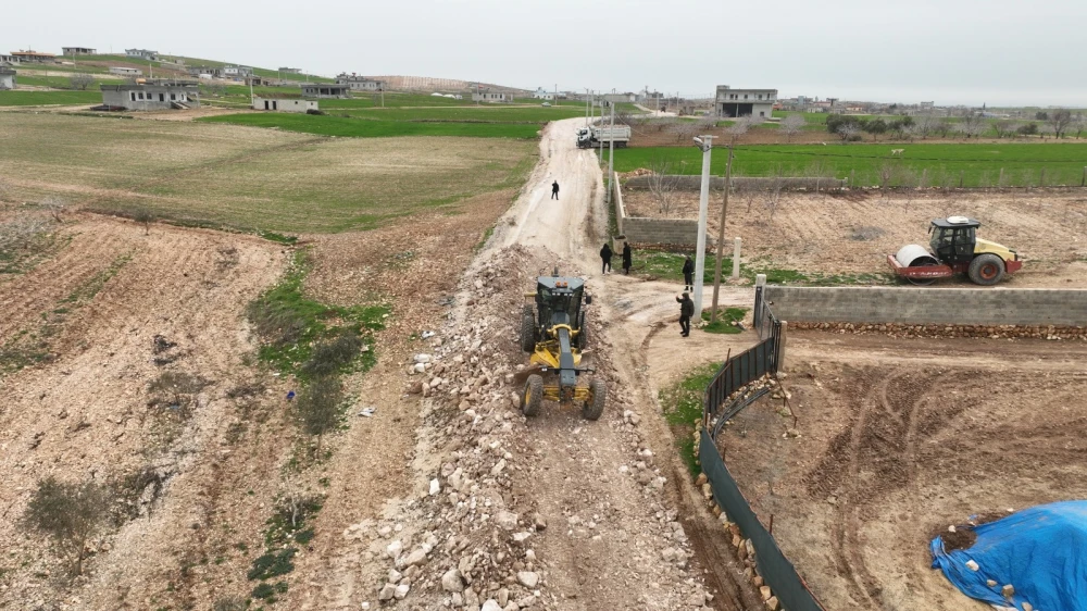 Haliliye’de 4 kilometrelik yol daha güvenli hale getiriliyor