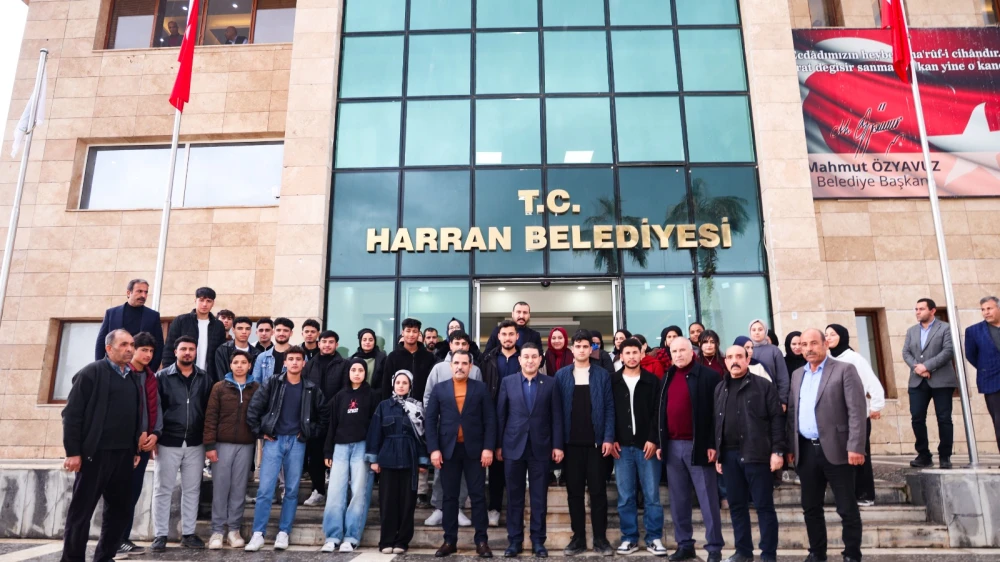 Başkan Özyavuz: Gençlerimizin hayallerine kaynak oluyoruz