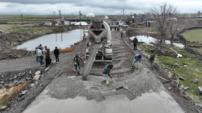 Siverek’te yılların yol sorunu tarih oldu
