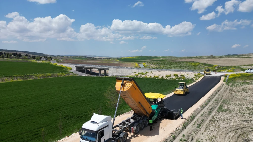 Urfa'da 6 mahallenin yolu asfaltlanıyor