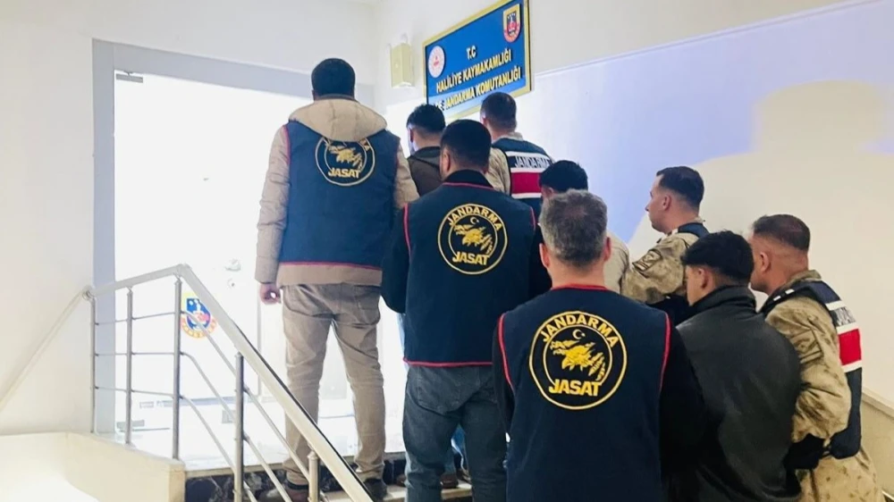 Urfa’da bağ evi hırsızları yakalandı