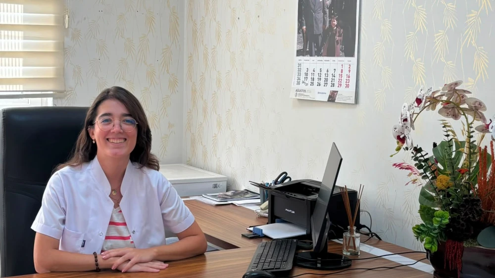 Akçakale Devlet Hastanesi’ne Yeni Dahiliye Uzmanı! Dr. Betül Piyade Hasta Kabulüne Başladı