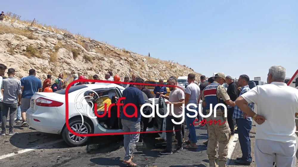 Birecik’te Tır ile Otomobil Çarpıştı: 1 Yaralı