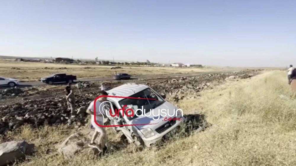 SİVEREK’TE ARAÇ ŞARAMPOLE GİRDİ