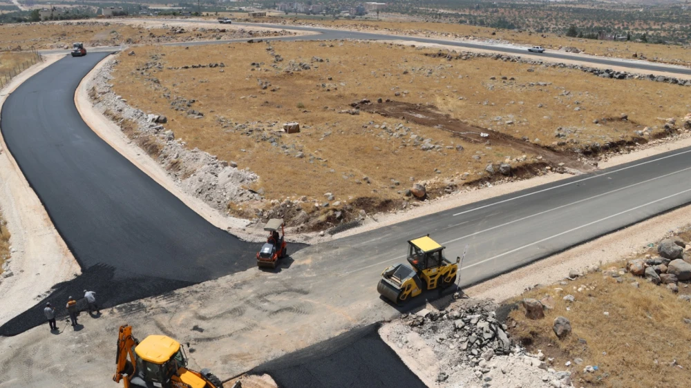 Seyrantepe’de yeni yol çalışmasıyla ulaşım rahatlıyor