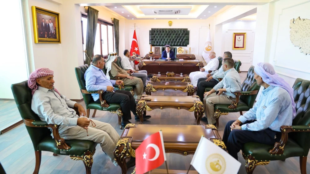 Başkan Özyavuz: Kapımızda, gönlümüzde hemşehrilerimize her zaman açıktır