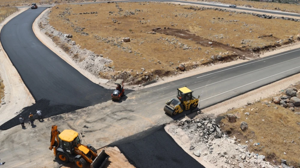 Seyrantepe’de yeni yol çalışmasıyla ulaşım rahatlıyor