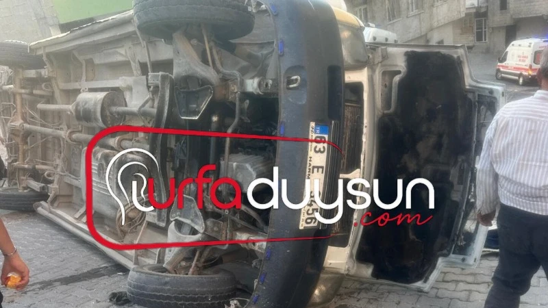 URFA’DA İLÇE OTOBÜSÜ DEVRİLDİ! ÇOK SAYIDA EKİP SEVK EDİLDİ