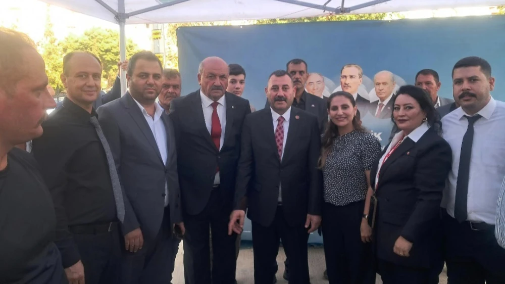TÜRK SAĞLIK-SEN AİLESİ, MHP KONGRESİNDE OSMAN MUTLU’YU YALNIZ BIRAKMADI