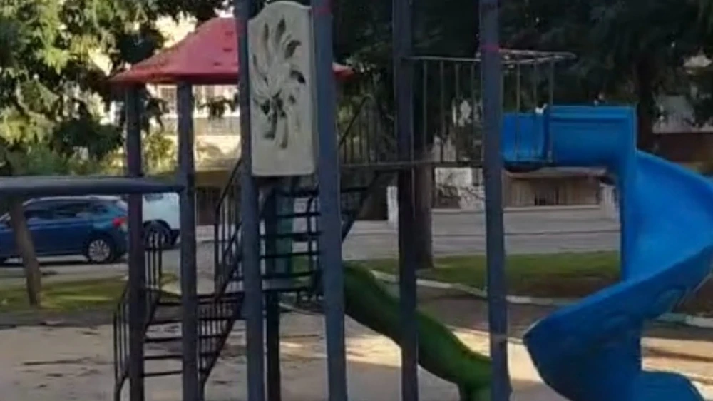 Urfa’da oyun parkında korkutan kaza: küçük çocuk yaralandı