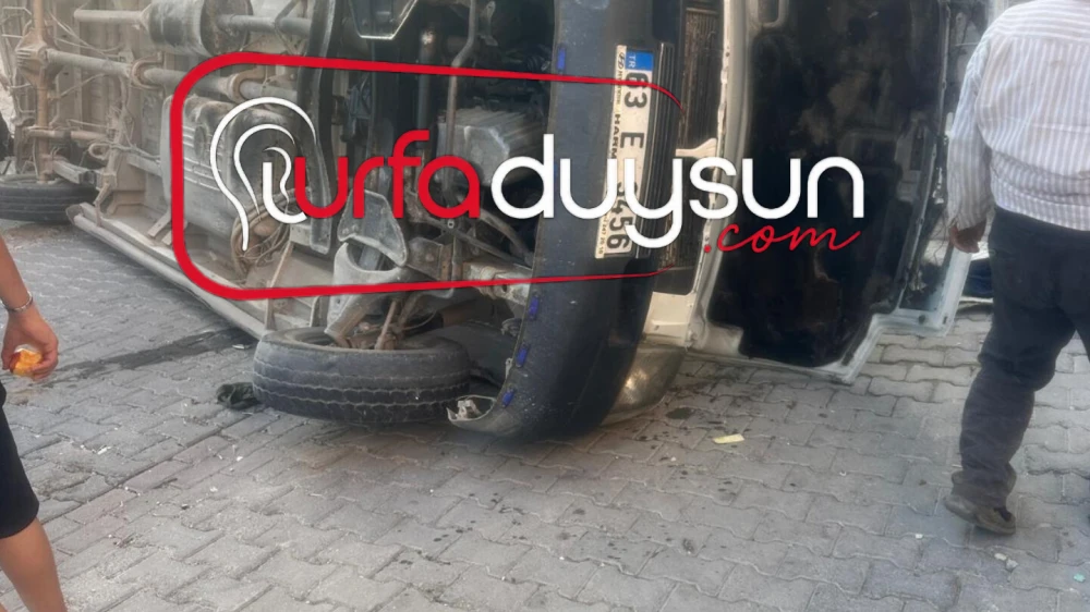 URFA’DA İLÇE OTOBÜSÜ DEVRİLDİ!