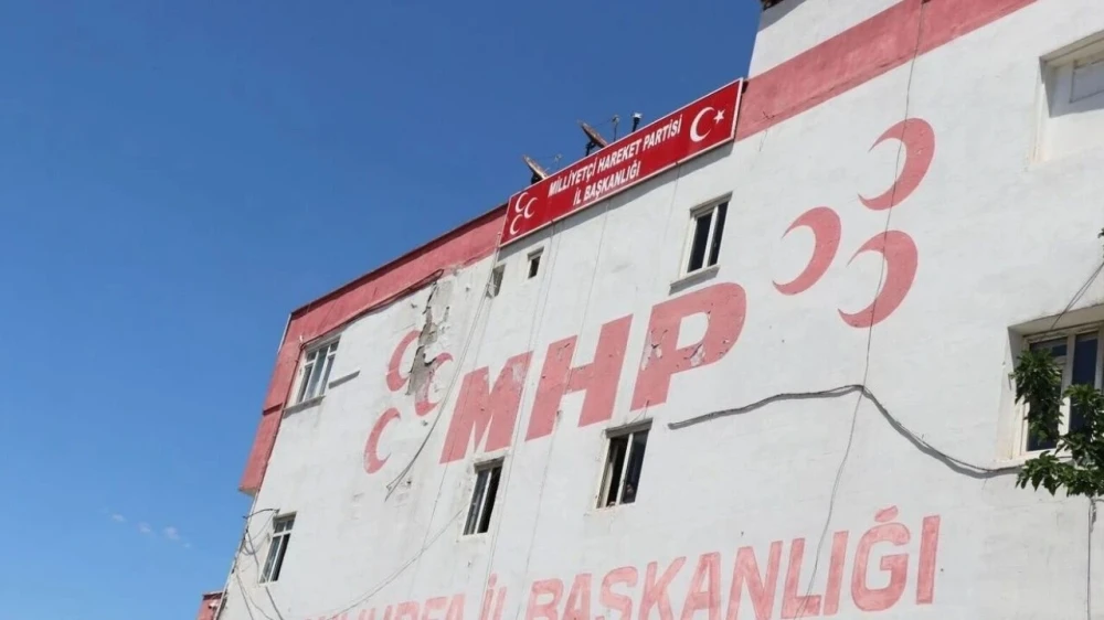 MHP URFA’DA BAŞKANLIK YARIŞI: GÖZLER YARINKİ KONGREDE