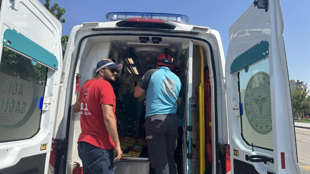 URFA’DA KANALA DÜŞEN  2 ÇOCUK İP YARDIMIYLA KURTARILDI