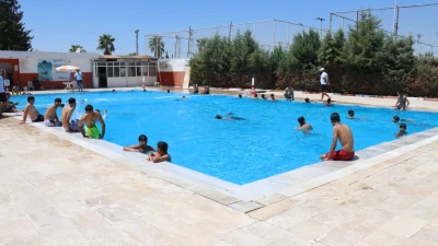 Urfa’da ücretsiz havuzlar çocuklarla dolup taşıyor
