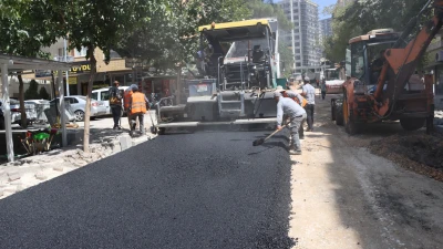 KARAKÖPRÜ’DE ULAŞIMI RAHATLATACAK ÇALIŞMALAR SÜRÜYOR