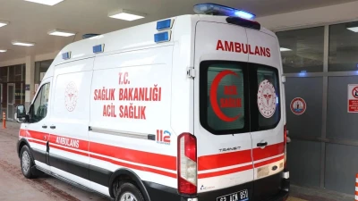 Urfa'da Akaryakıt Tankeri Şarampole Devrildi! Sürücü Kabinde Sıkıştı