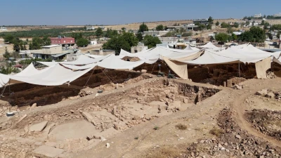 KARAKÖPRÜ’DE 11 BİN YILLIK TARİHE IŞIK TUTAN KAZILAR SÜRÜYOR