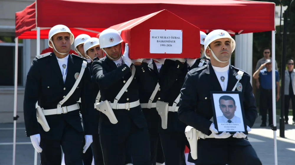 ŞANLIURFA’DA BAŞKOMİSER HACI MURAT ÖZBAL İÇİN UĞURLAMA TÖRENİ