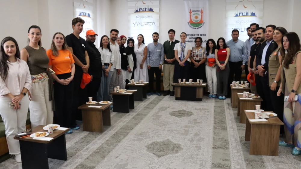 COP31 GENÇLİK İKLİM ŞAMPİYONU GENÇLERLE BULUŞTU