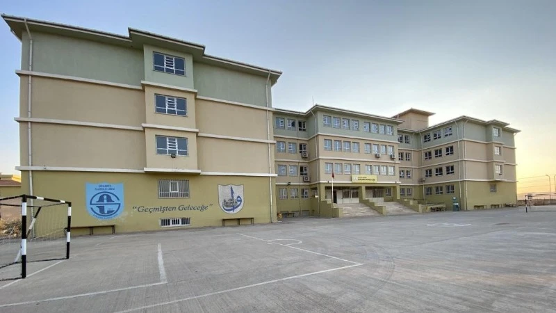 URFA’DA YARIN OKULLAR TATİL Mİ? 14 EYLÜL PAZARTESİ İÇİN AÇIKLAMA GELDİ Mİ, DERS VAR MI?