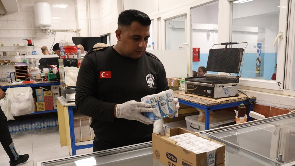 HALİLİYE'DE  OKUL KANTİNLERİNE SIKI DENETİM