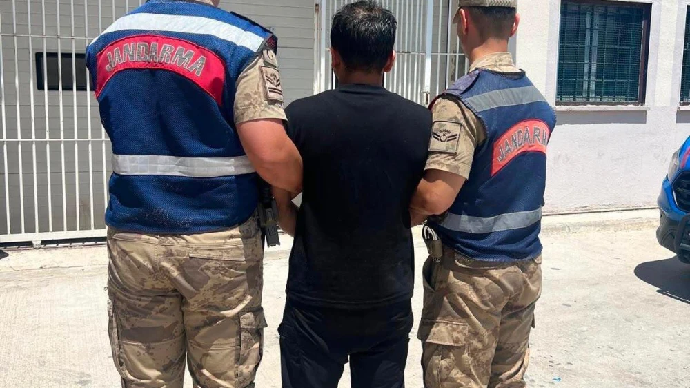 URFA’DA SİLAHLI YAĞMA ZANLISI YAKALANDI