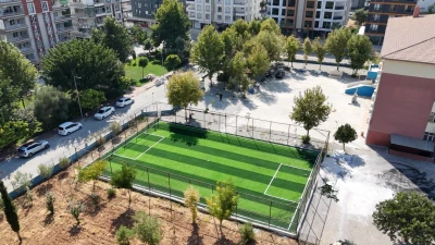 KARAKÖPRÜ’DE 5 OKULA 5 SENTETİK ÇİM SAHA