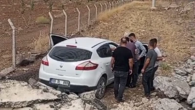 URFA-SURUÇ YOLUNDA KAZA: 2 KİŞİ YARALANDI