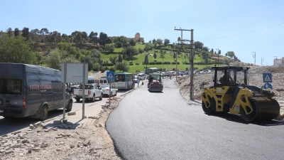 KÜLTÜR VE TURİZM YOLU’NDA SICAK ASFALT ÇALIŞMASI BAŞLADI