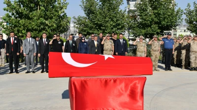 URFA’DAN GÖZYAŞLARIYLA MEMLEKETİNE UĞURLANDI