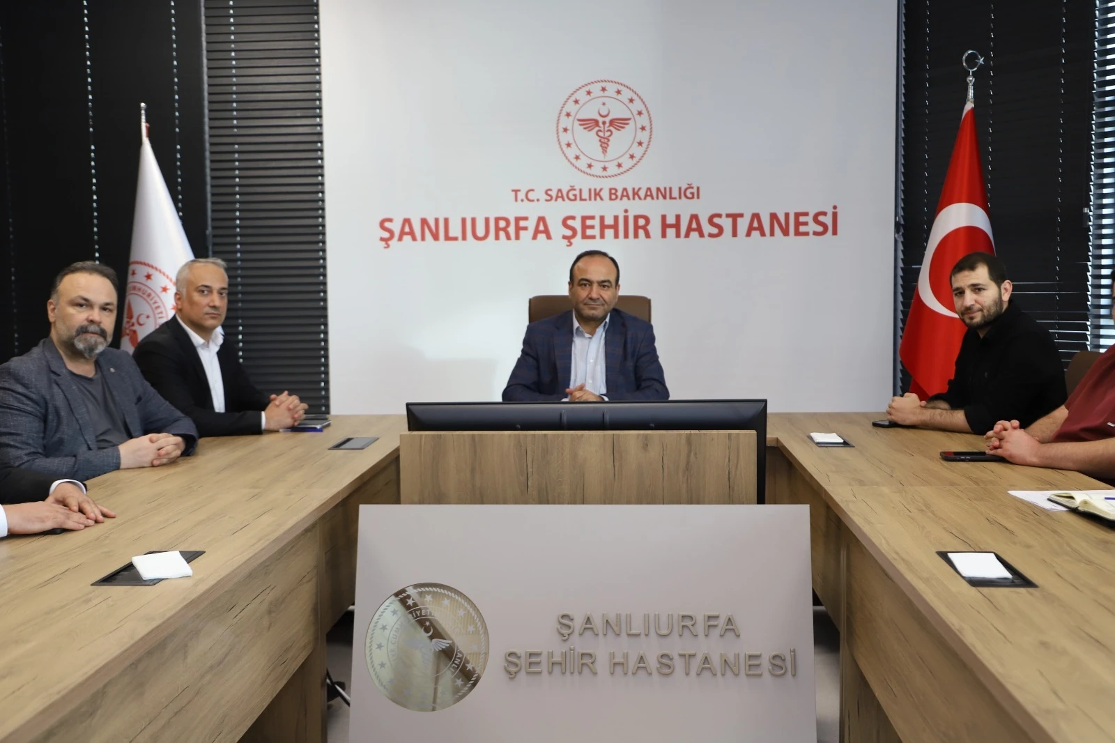 ERHAN BERK ŞANLIURFA ŞEHİR HASTANESİNDE İNCELEMELERDE BULUNDU