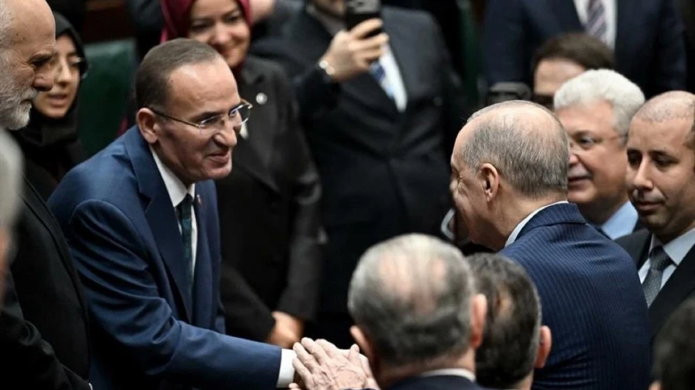 BEKİR BOZDAĞ’DAN SÜRPRİZ İSTİFA! TBMM BAŞKANVEKİLLİĞİ GÖREVİNİ BIRAKTI