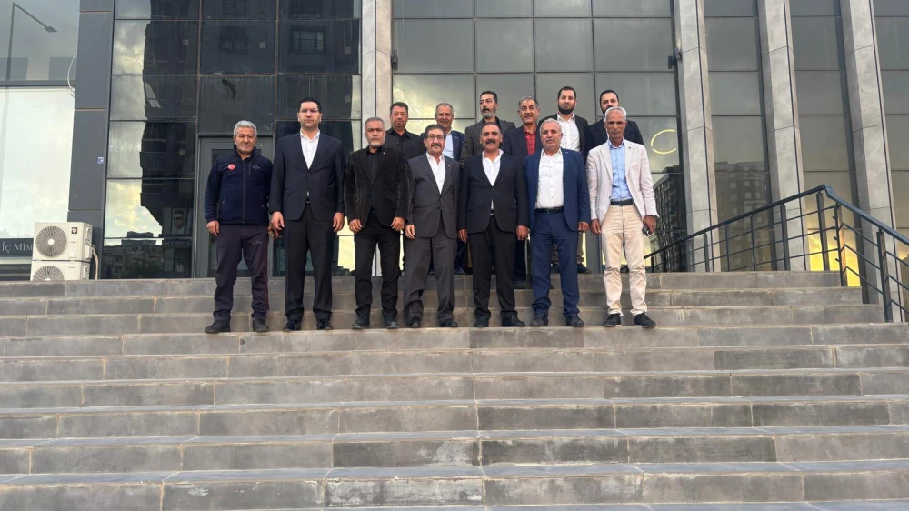 İŞ İNSANI EMİN YETİM’E SÜRPRİZ ZİYARET