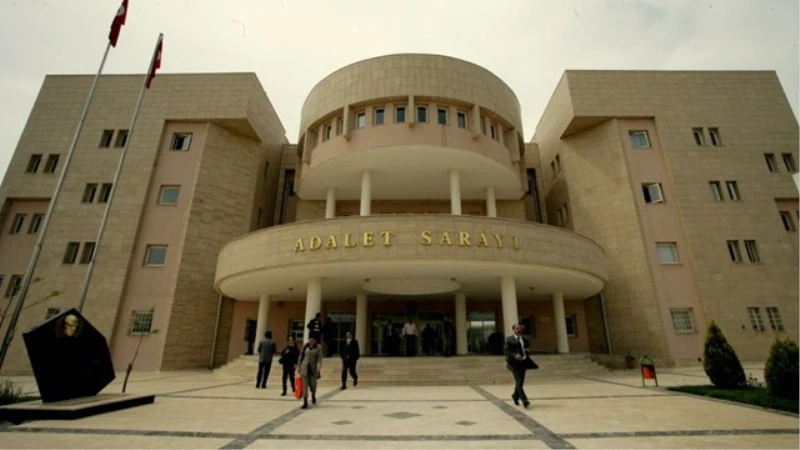 URFA’DA ARANAN ŞAHIS YAKALANDI: 4 YIL 3 AY 7 GÜN HAPİS CEZASI BULUNUYORDU