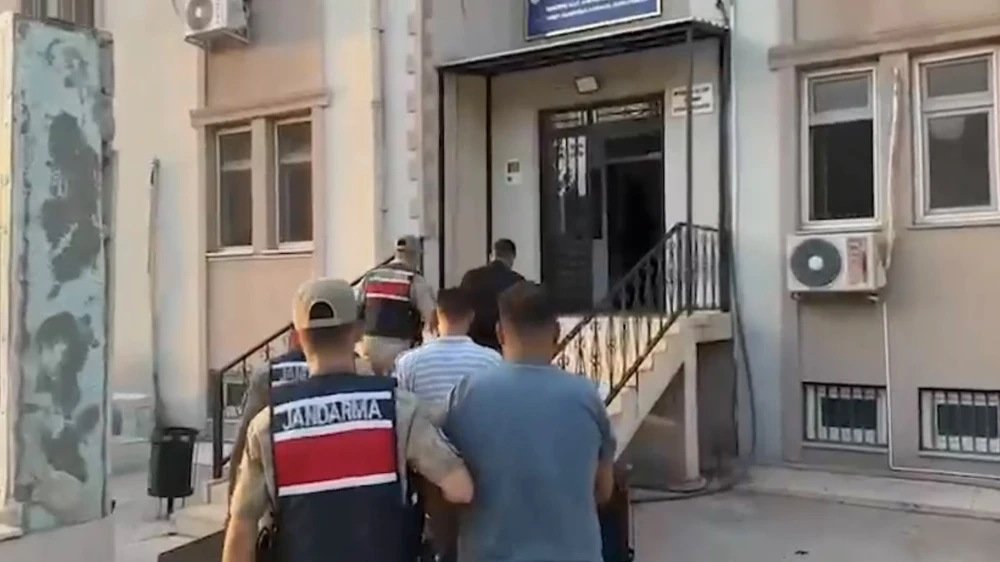URFA'DA FISTIK HIRSIZLARI TUTUKLANDI