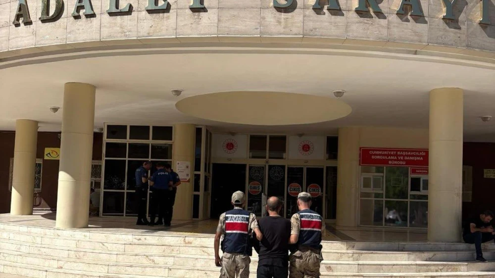 URFA’DA 24 YIL CEZASI OLAN ZEHİR TACİRİ YAKALANDI